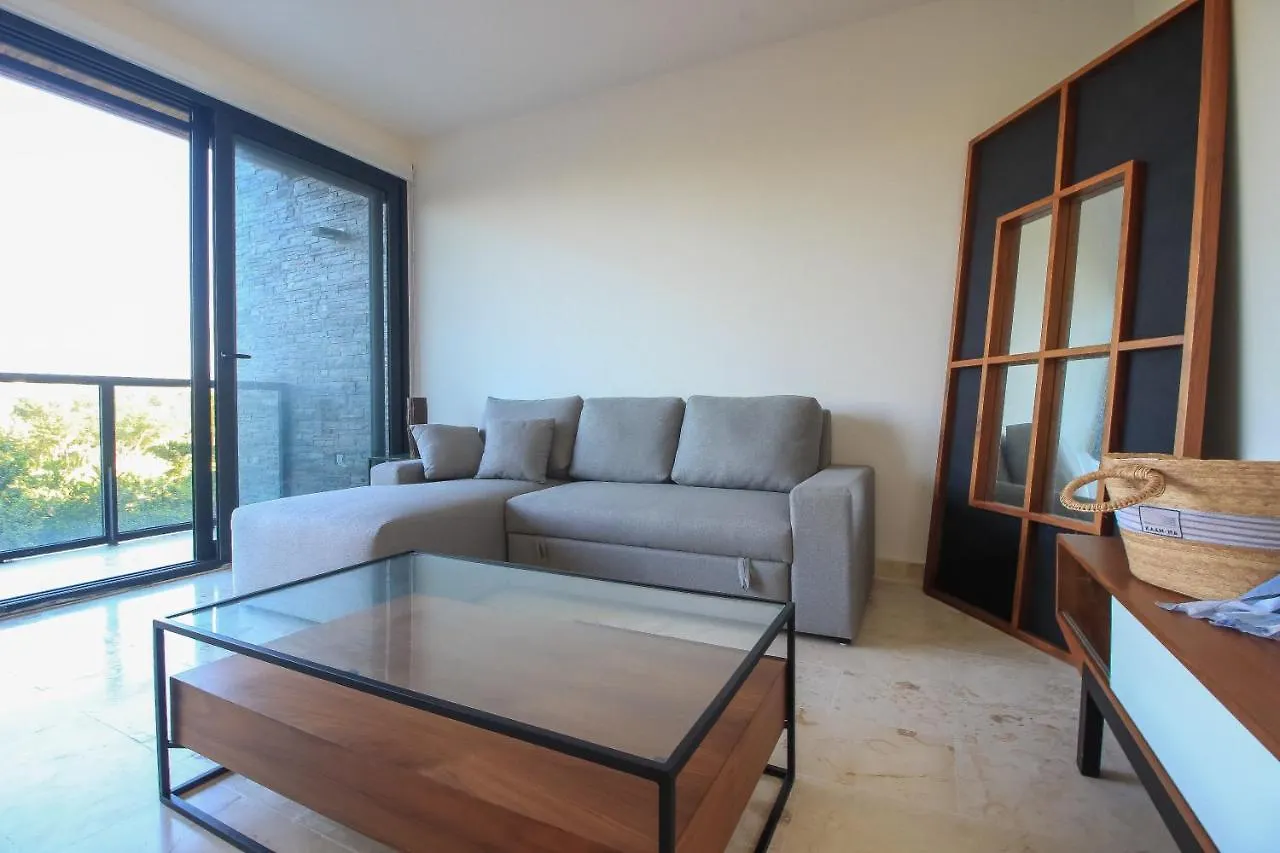 Pleasant Condo With Balcony And Superb Pool & Facilities Magical Location Akumal 0*,  Mexico